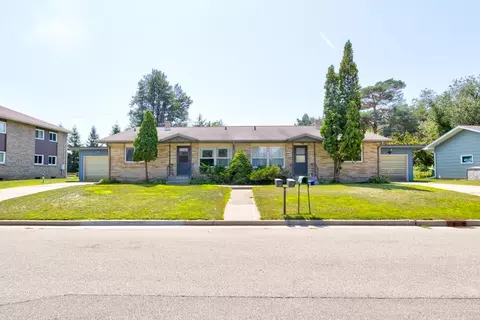 1145 Florence St, Marinette, WI 54143