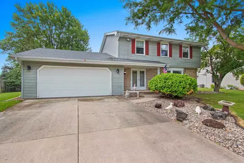 1015 E Northwood Dr, Appleton, WI 54911 photo 1