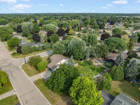 2130 W Jonathon Dr, Appleton, WI 54914 photo 6