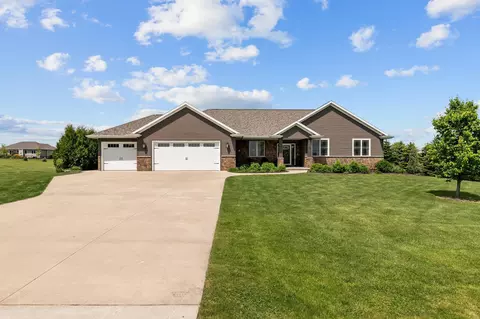 w8930 Madeline Road, Hortonville, WI 54944