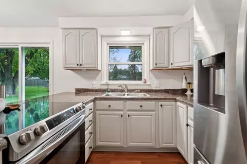 3616 W 1st Ave, Appleton, WI 54914 photo 8