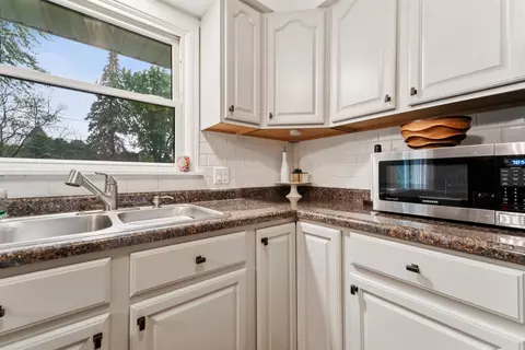 3616 W 1st Ave, Appleton, WI 54914 photo 10