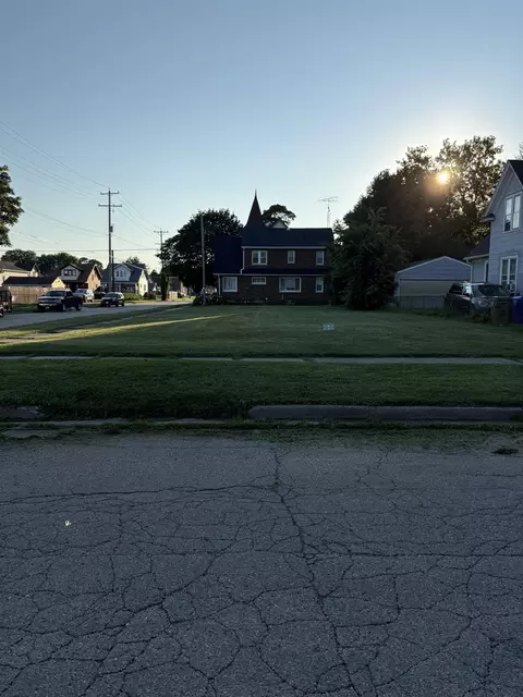 6350 28th Ave, Kenosha, WI 53143