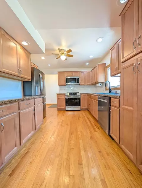 1300 E Frances St, Appleton, WI 54911 photo 4