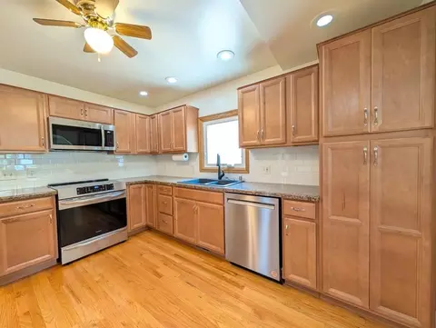 1300 E Frances St, Appleton, WI 54911 photo 5