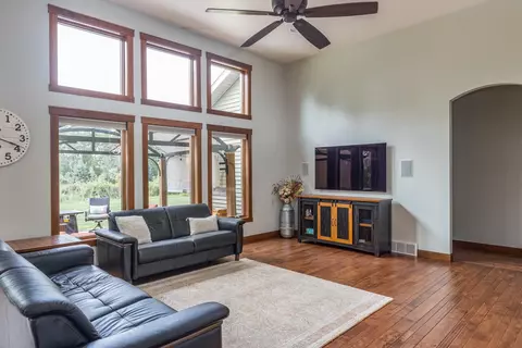 Living - 1101 W Starview Ct, Appleton, WI 54913 photo 1 of 2