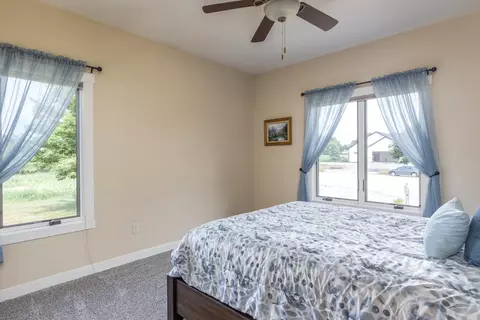 Bedroom - 1101 W Starview Ct, Appleton, WI 54913 photo 2 of 3