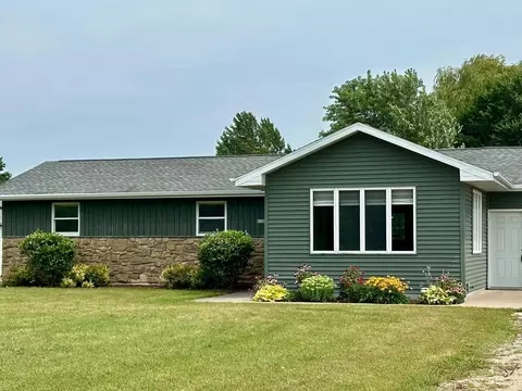 n138 County Road N, Appleton, WI 54915