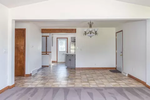 Living - n138 County Road N, Appleton, WI 54915 photo 2 of 3