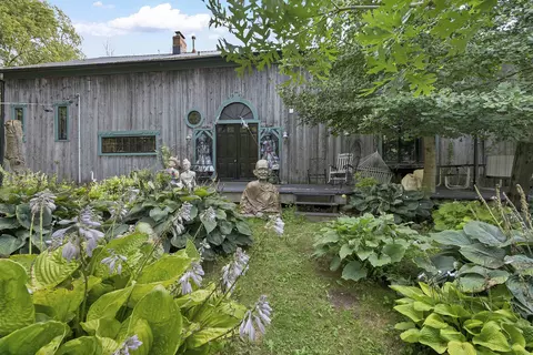 4737 W Broadway Dr, Appleton, WI 54913 photo 2