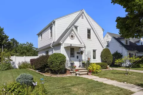 1725 N Division St, Appleton, WI 54911