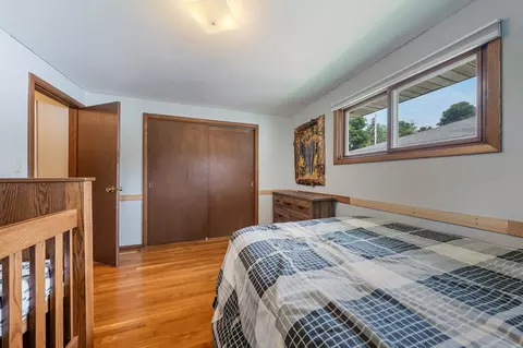 2212 N Summit St, Appleton, WI 54912 photo 14