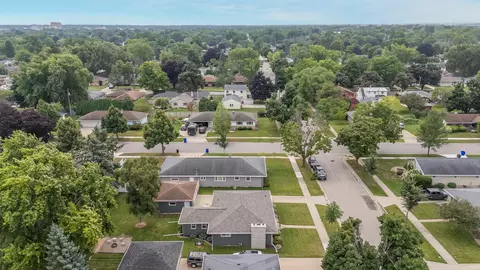 2212 N Summit St, Appleton, WI 54912 photo 42