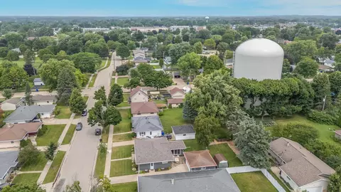 2212 N Summit St, Appleton, WI 54912 photo 40