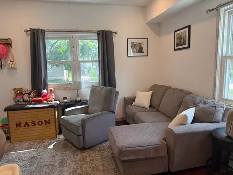 Living - 506 E Spring St, Appleton, WI 54911 photo 1 of 2