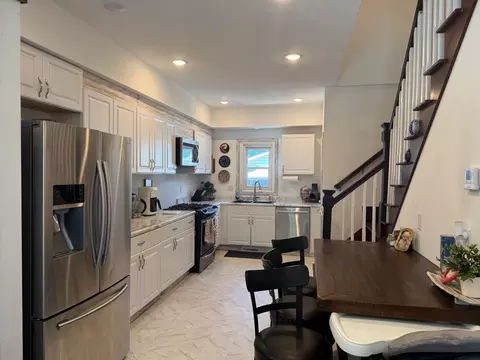 Kitchen - 506 E Spring St, Appleton, WI 54911 photo 1 of 4