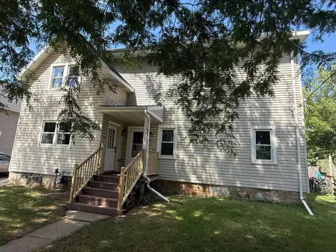 506 E Spring St, Appleton, WI 54911