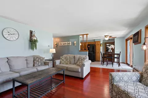 Living - 2114 W Jonathon Dr, Appleton, WI 54914 photo 1 of 5