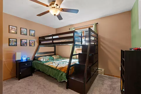 Bedroom - 2114 W Jonathon Dr, Appleton, WI 54914 photo 1 of 6