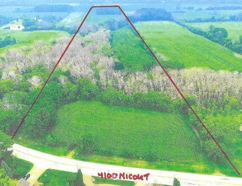 Nicolet Drive, Green Bay, WI 54311