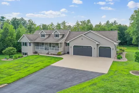 2315 Conifer Ct, Green Bay, WI 54313