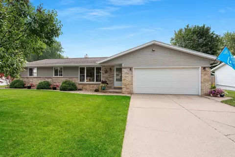 3346 Nautical Ave, Green Bay, WI 54311
