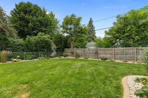 1521 S Memorial Dr, Appleton, WI 54915 photo 6