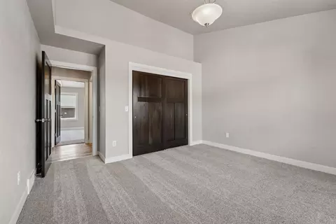 Bedroom - 2951 E Sunstone Pl, Appleton, WI 54913 photo 3 of 7