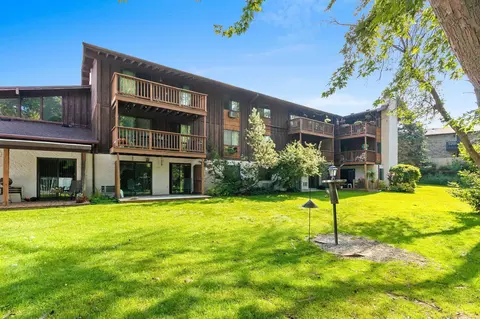2686 Humboldt Rd #12, Green Bay, WI 54311