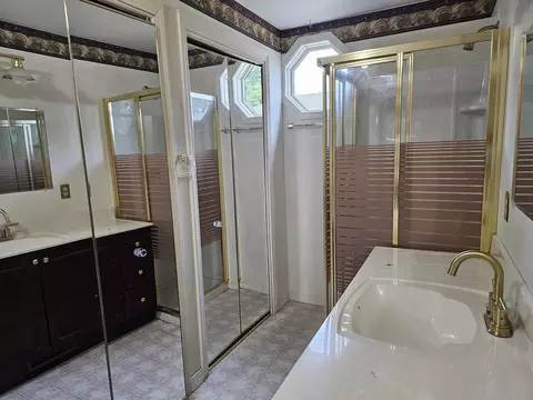 Bath - 206 E Sessions St, Waupaca, WI 54981 photo 1 of 4