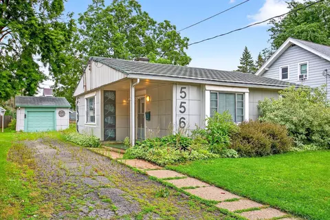 556 Grove St, Neenah, WI 54956