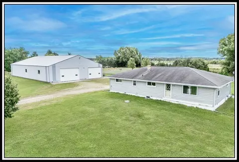 7841 Marsh Rd, Fremont, WI 54940