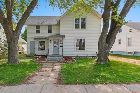 206 S Lincoln St, Shawano, WI 54166