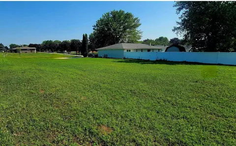1700 Dawn St, Algoma, WI 54201 photo 1