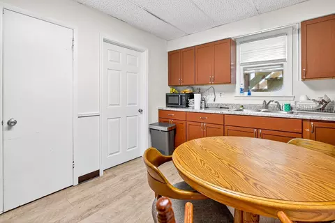 Kitchen - 1626 N Oneida St, Appleton, WI 54911 photo 3 of 7