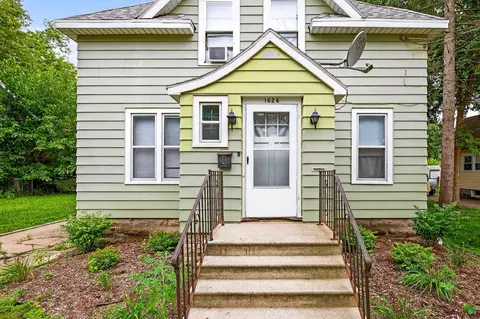 Exterior - 1626 N Oneida St, Appleton, WI 54911 photo 2 of 11