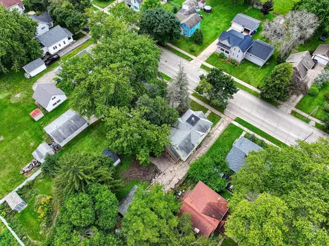 View/Area - 1626 N Oneida St, Appleton, WI 54911 photo 7 of 7