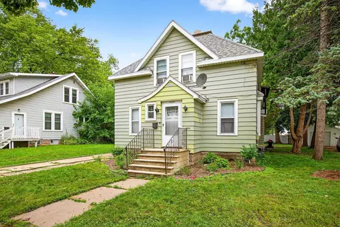 1626 N Oneida St, Appleton, WI 54911