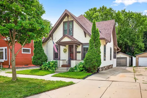 1015 Eldorado St, Appleton, WI 54911