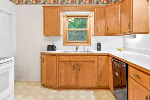 1015 Eldorado St, Appleton, WI 54911 photo 14