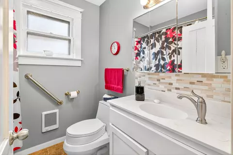 1015 Eldorado St, Appleton, WI 54911 photo 12