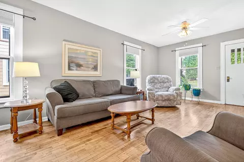 1015 Eldorado St, Appleton, WI 54911 photo 8