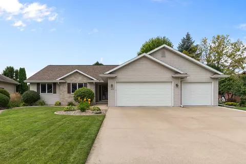993 S Crocus Ln, Appleton, WI 54914