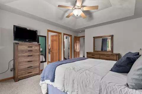 Bedroom - 993 S Crocus Ln, Appleton, WI 54914 photo 2 of 5