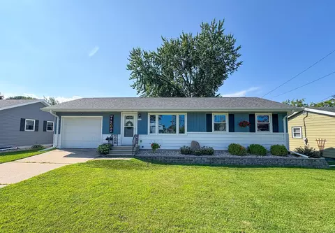 1123 Fillmore Ave, Oshkosh, WI 54902