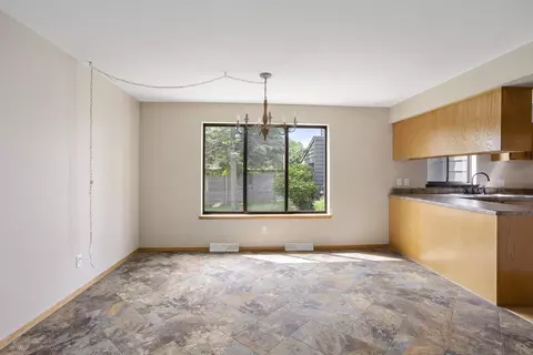 827 E Windfield Pl, Appleton, WI 54911 photo 9
