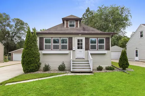 1158 Garland St, Green Bay, WI 54301