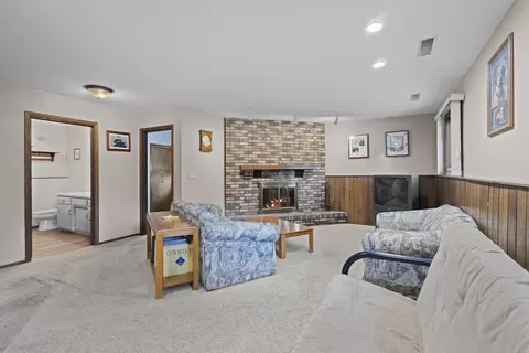 712 E Sylvan Ave, Appleton, WI 54915 photo 30