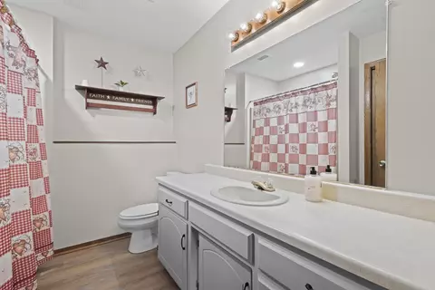 712 E Sylvan Ave, Appleton, WI 54915 photo 34