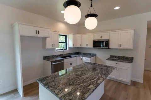 1335 Bens Way, Kaukauna, WI 54130 photo 8